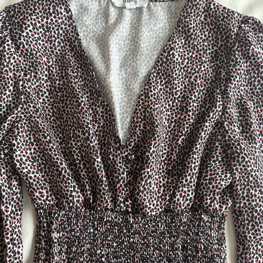 Cheetah Print Peplum Long Sleeve Blouse - Picture 5 of 10
